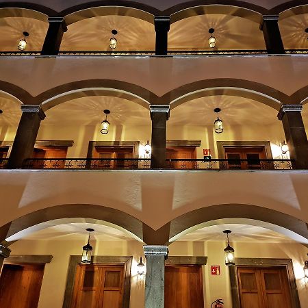 Puerta San Pedro Hotel Tlaquepaque Kültér fotó