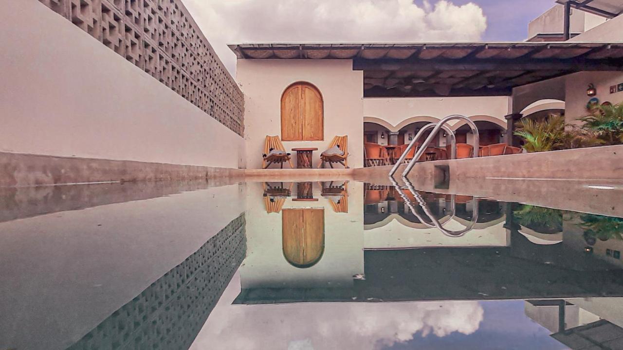 Puerta San Pedro Hotel Tlaquepaque Kültér fotó