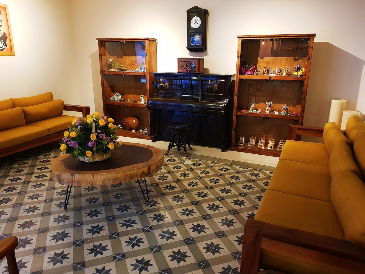 Puerta San Pedro Hotel Tlaquepaque Kültér fotó