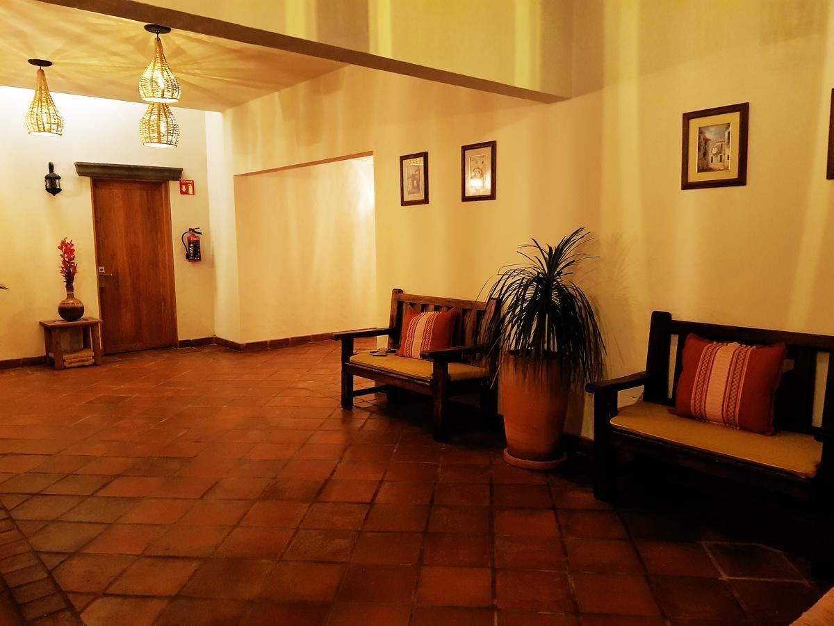 Puerta San Pedro Hotel Tlaquepaque Kültér fotó
