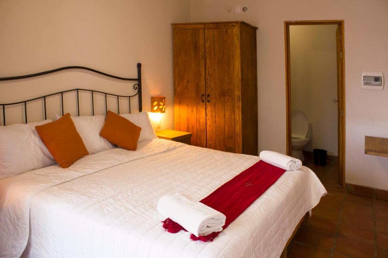 Puerta San Pedro Hotel Tlaquepaque Kültér fotó